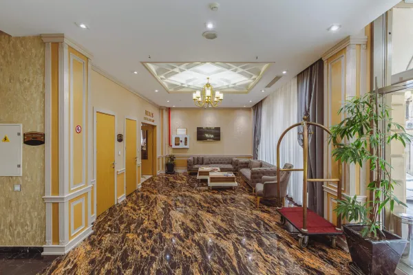 Miras Restaurant